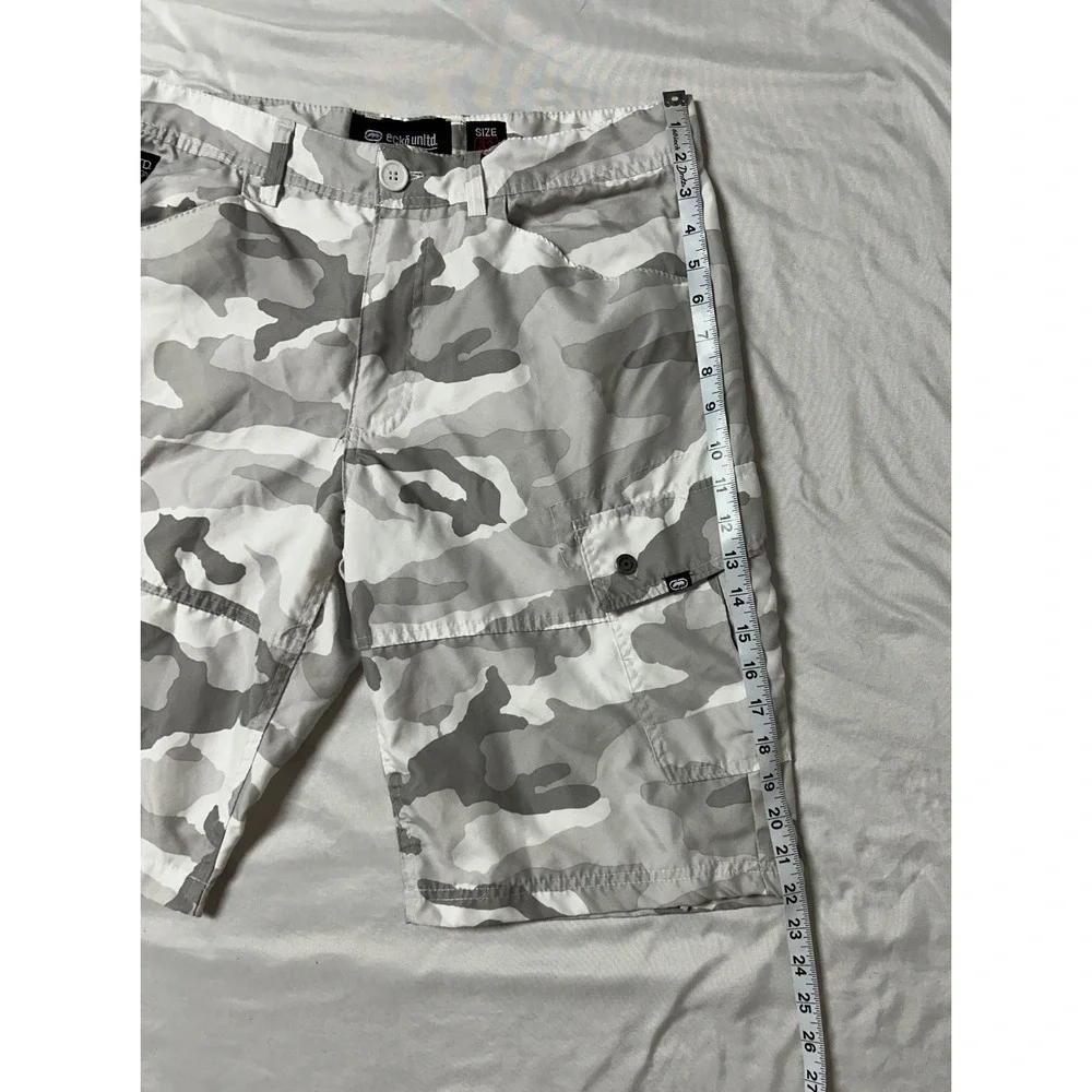 Ecko Unltd Mens Grey White Camo Cargo Shorts Size 32 Streetwear Casual Utility